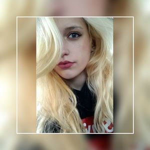 Meet your Posher, Cassie